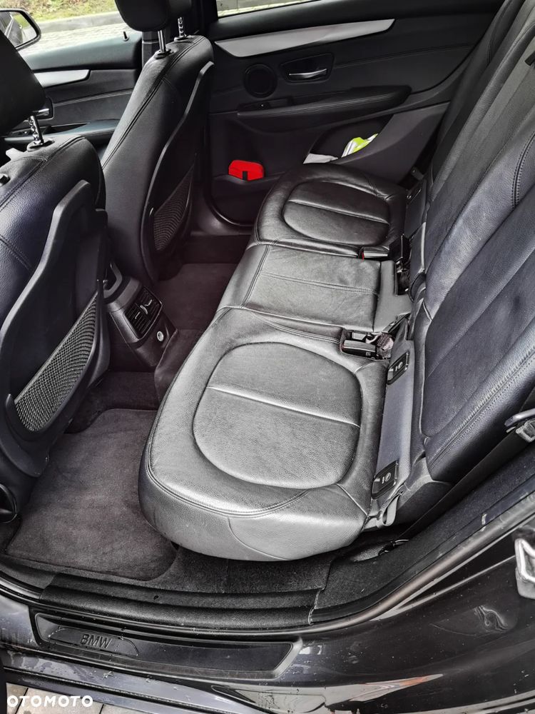 BMW Seria 2 218d GT - 17