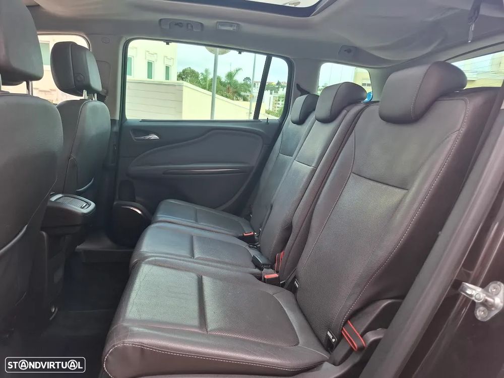 Opel Zafira 2.0 CDTi Cosmo - 28