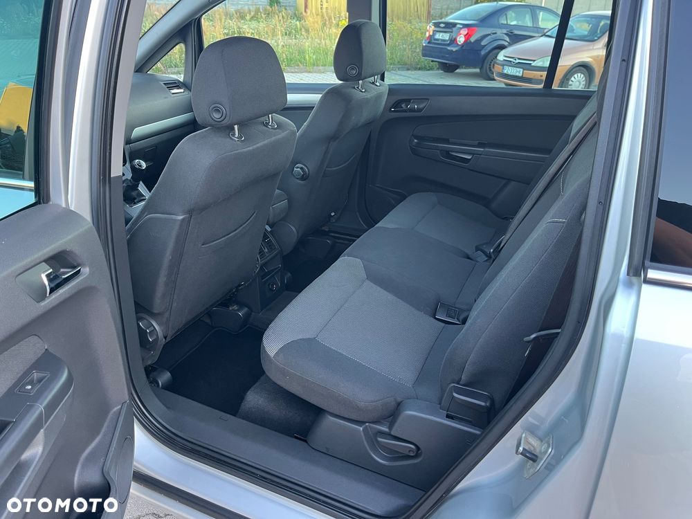 Opel Zafira 1.7 CDTI Cosmo EU5 - 13
