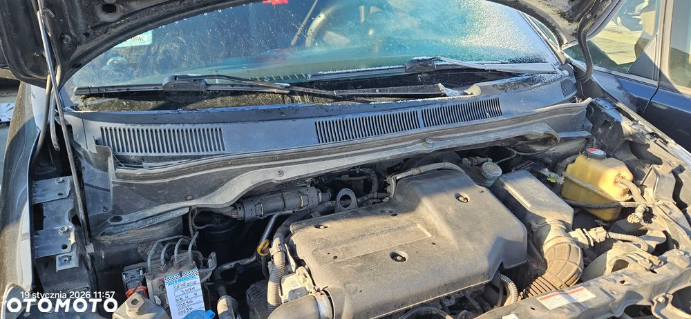 Podszybie górne plastikowe Opel Agila B 2009r Europa - 1