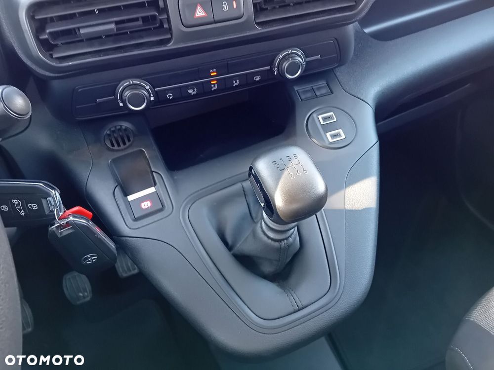 Toyota Proace City Verso 1.5 D-4D Business - 16