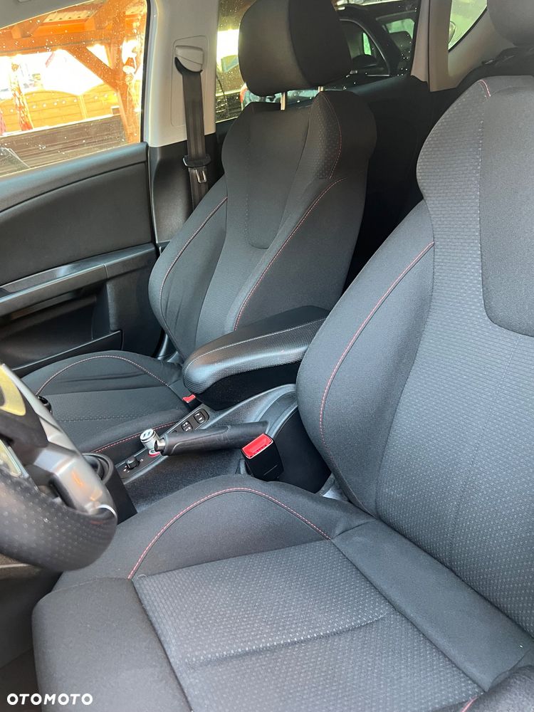 Seat Leon 2.0 TDI DPF FR Limited - 12