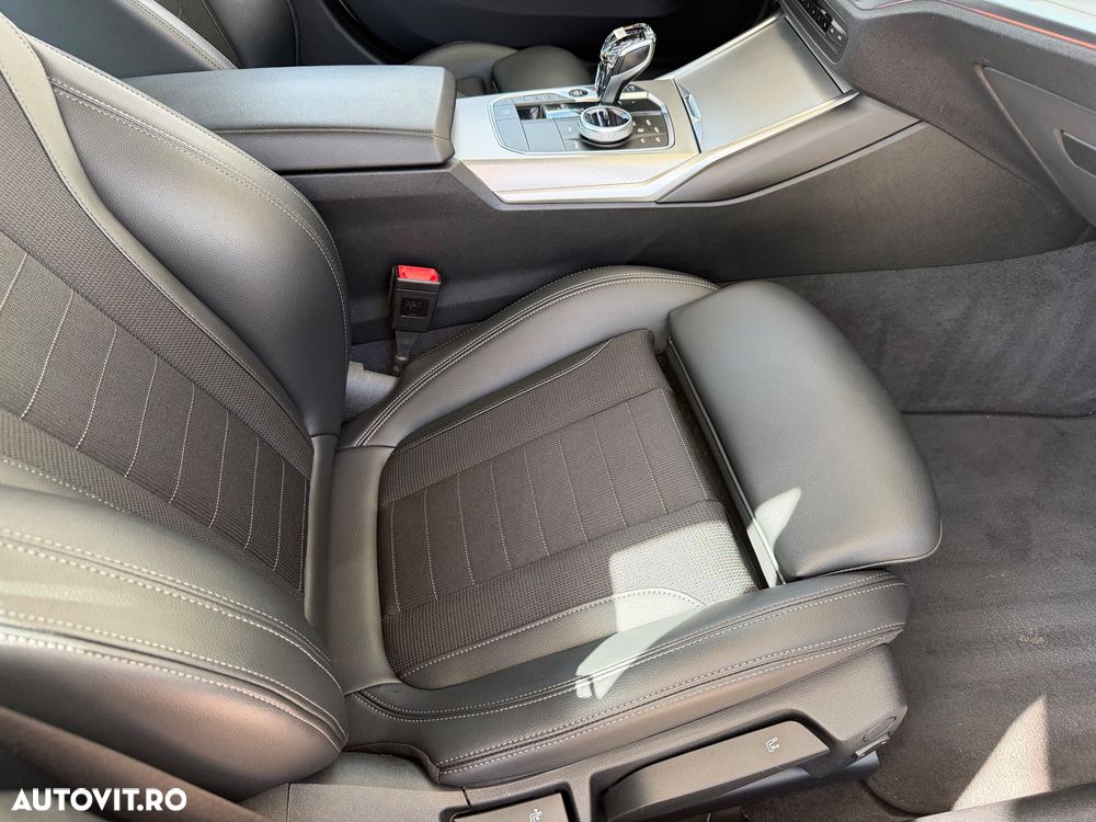 BMW Seria 3 320d xDrive AT Sport Line - 15