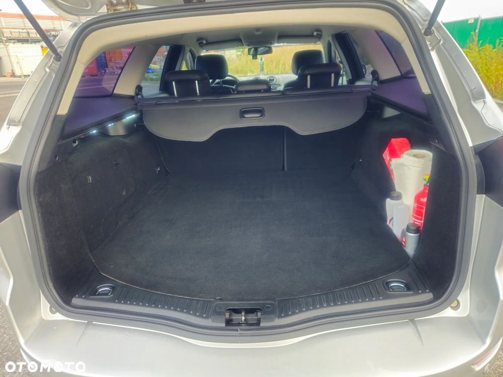 Ford Mondeo - 21