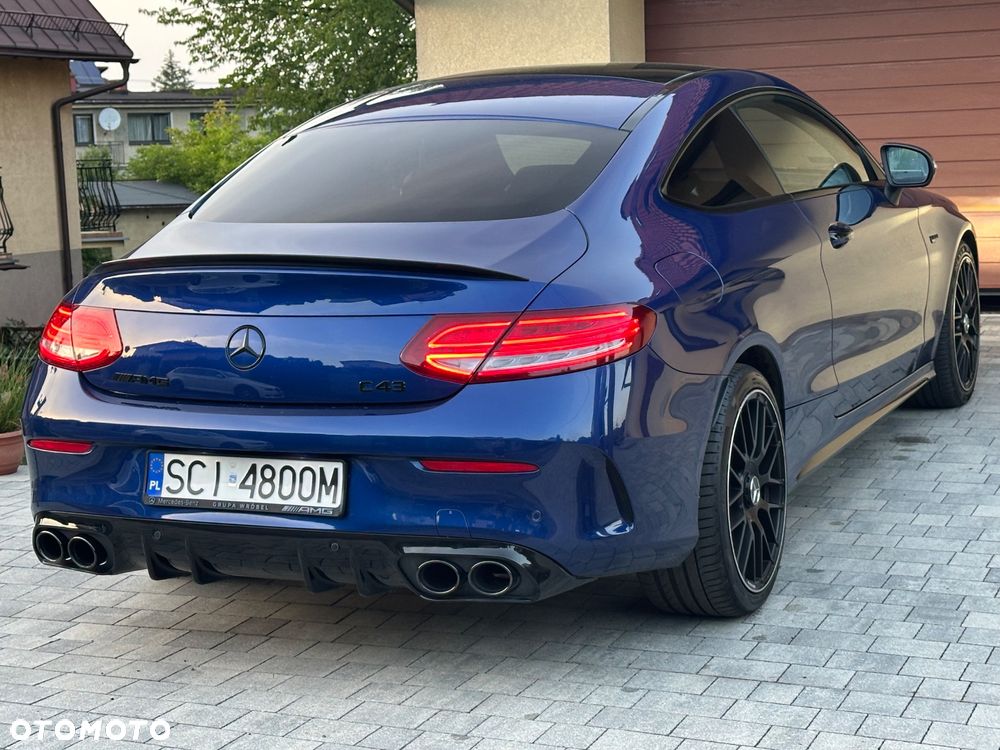 Mercedes-Benz Klasa C AMG 43 4Matic 9G-TRONIC Night Edition - 7