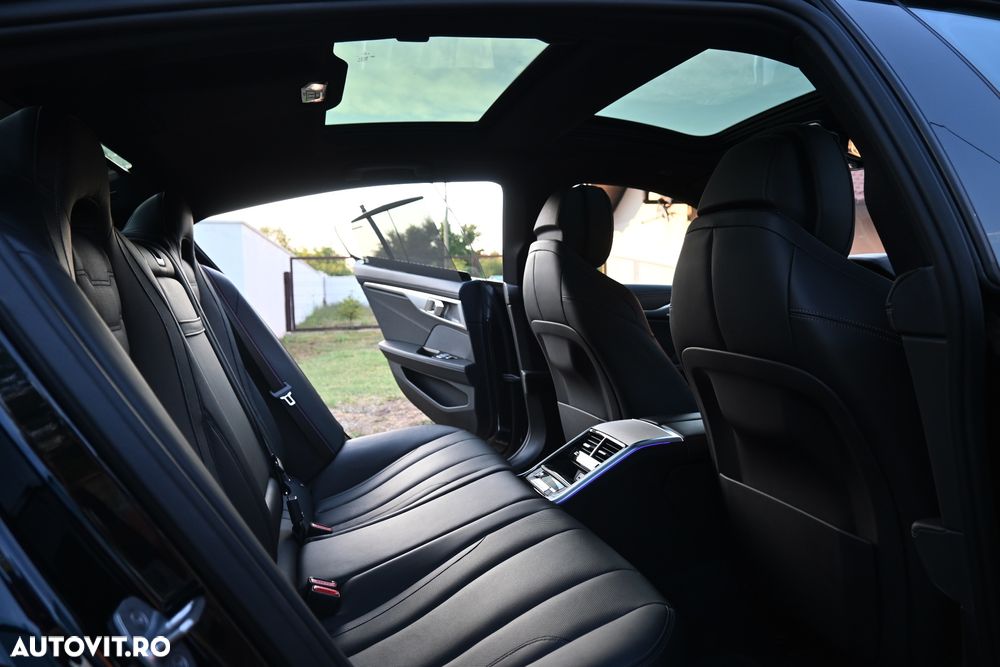BMW Seria 8 840i xDrive - 8