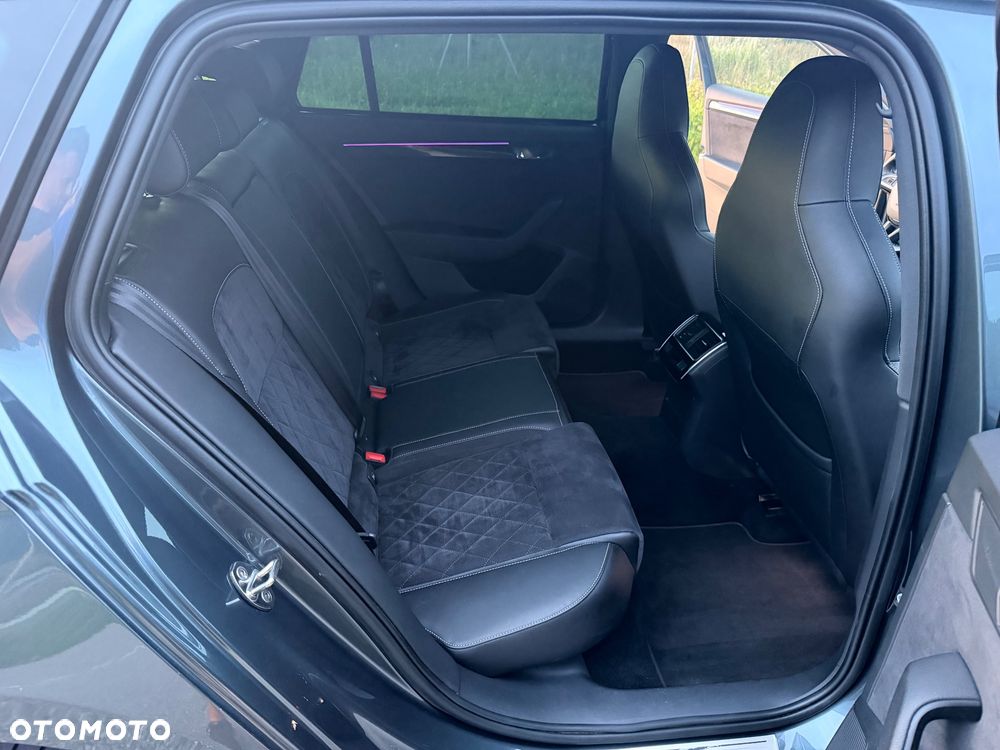 Skoda Superb 2.0 TSI 4x4 Sportline DSG - 23