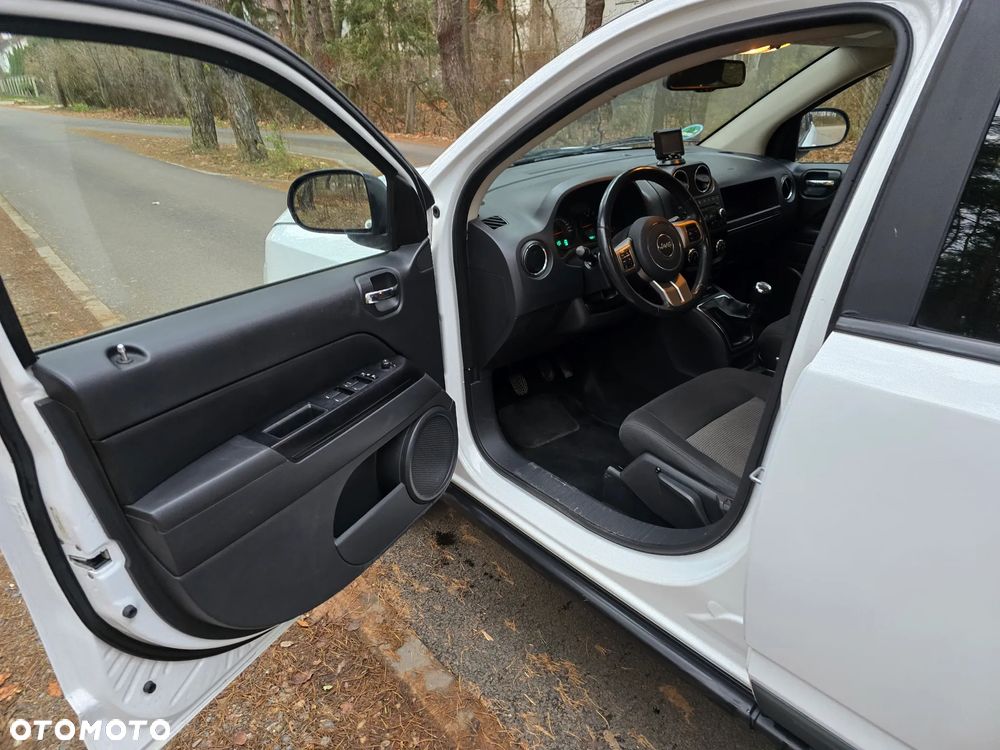 Jeep Compass 2.4I 4x4 Sport - 16