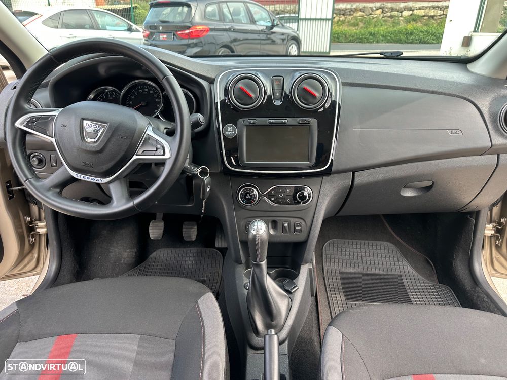 Dacia Sandero 0.9 TCe Stepway Bi-Fuel - 26