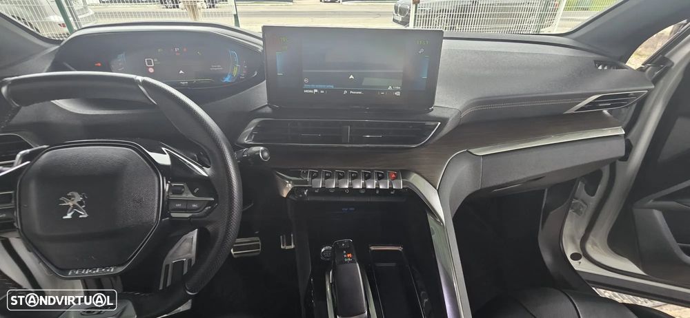 Peugeot 3008 1.6 Hybrid4 GT Pack e-EAT8 - 27