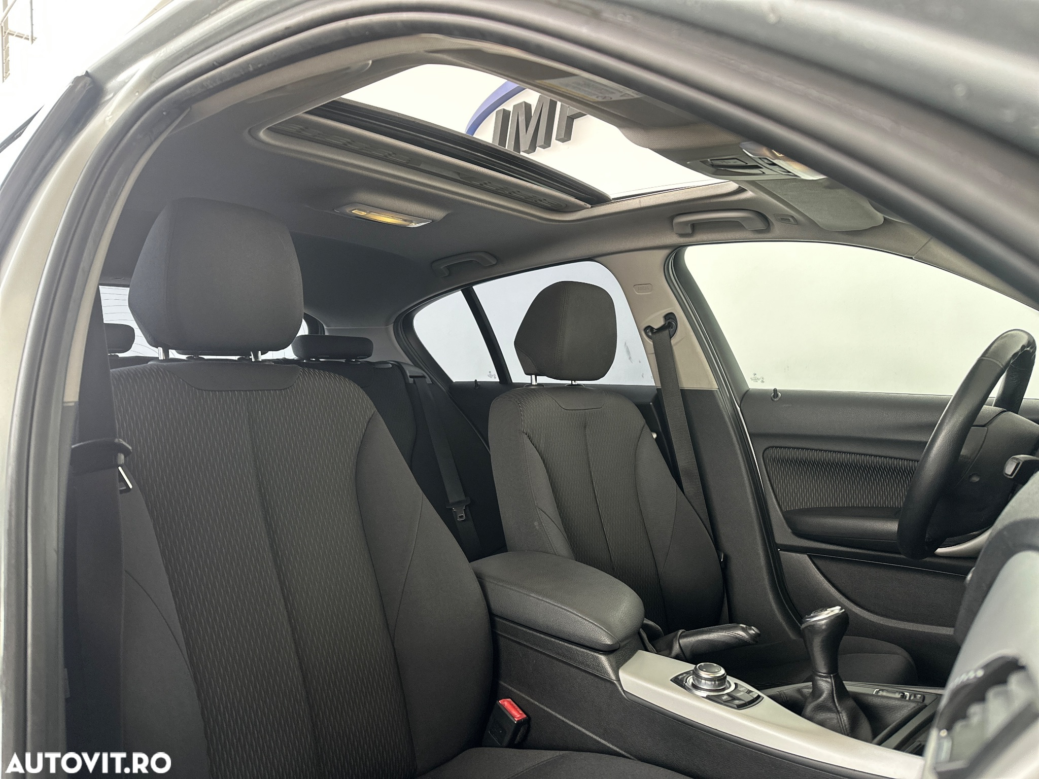 BMW Seria 1 118i - 15