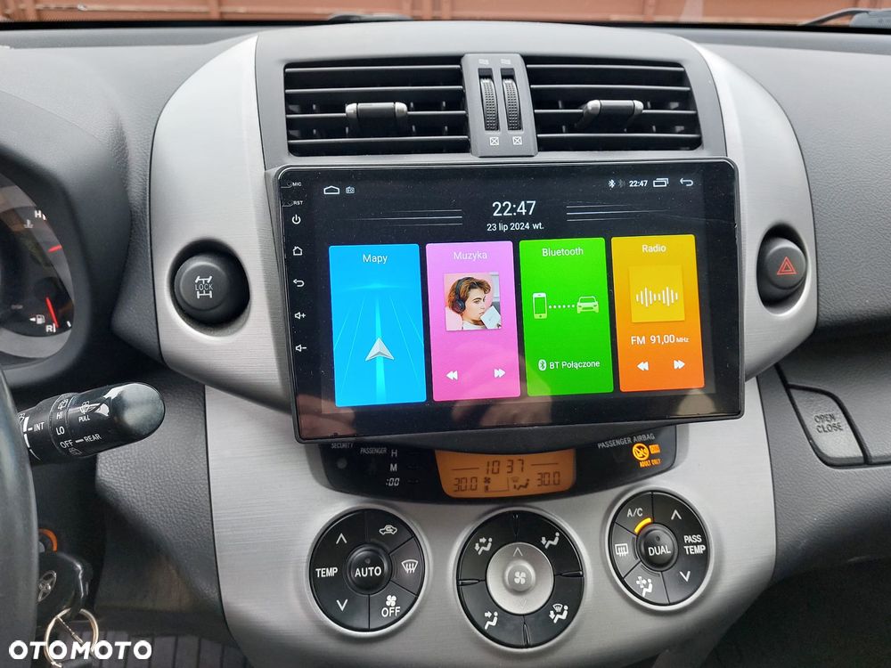 Toyota RAV4 2.0 VVT-i Premium - 8