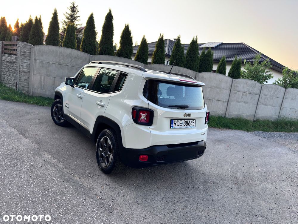 Jeep Renegade - 26