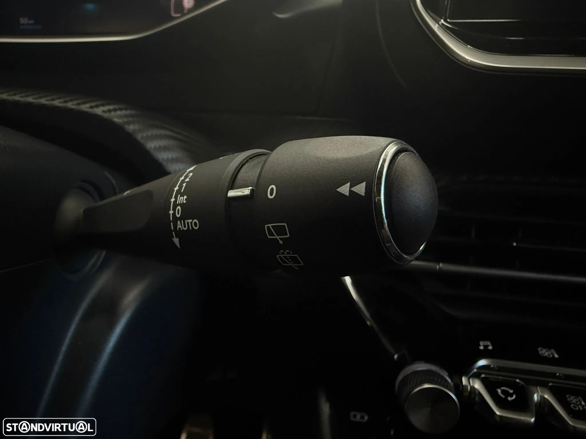 Peugeot 2008 1.2 PureTech GT - 28