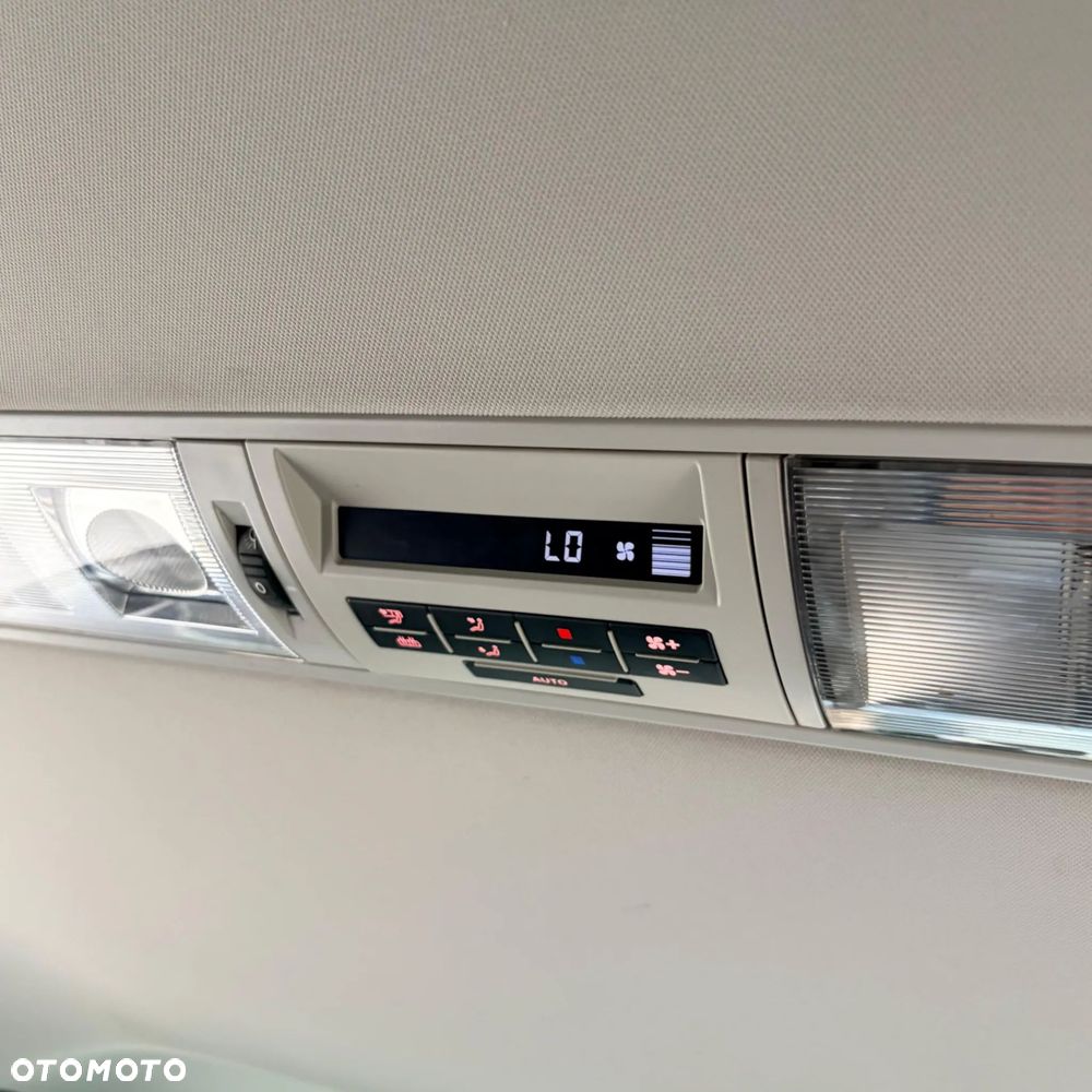 Volkswagen Multivan L1 Highline - 14