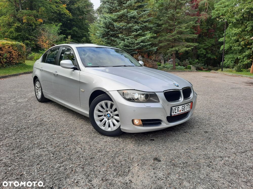 BMW Seria 3 320i Edition Exclusive - 5