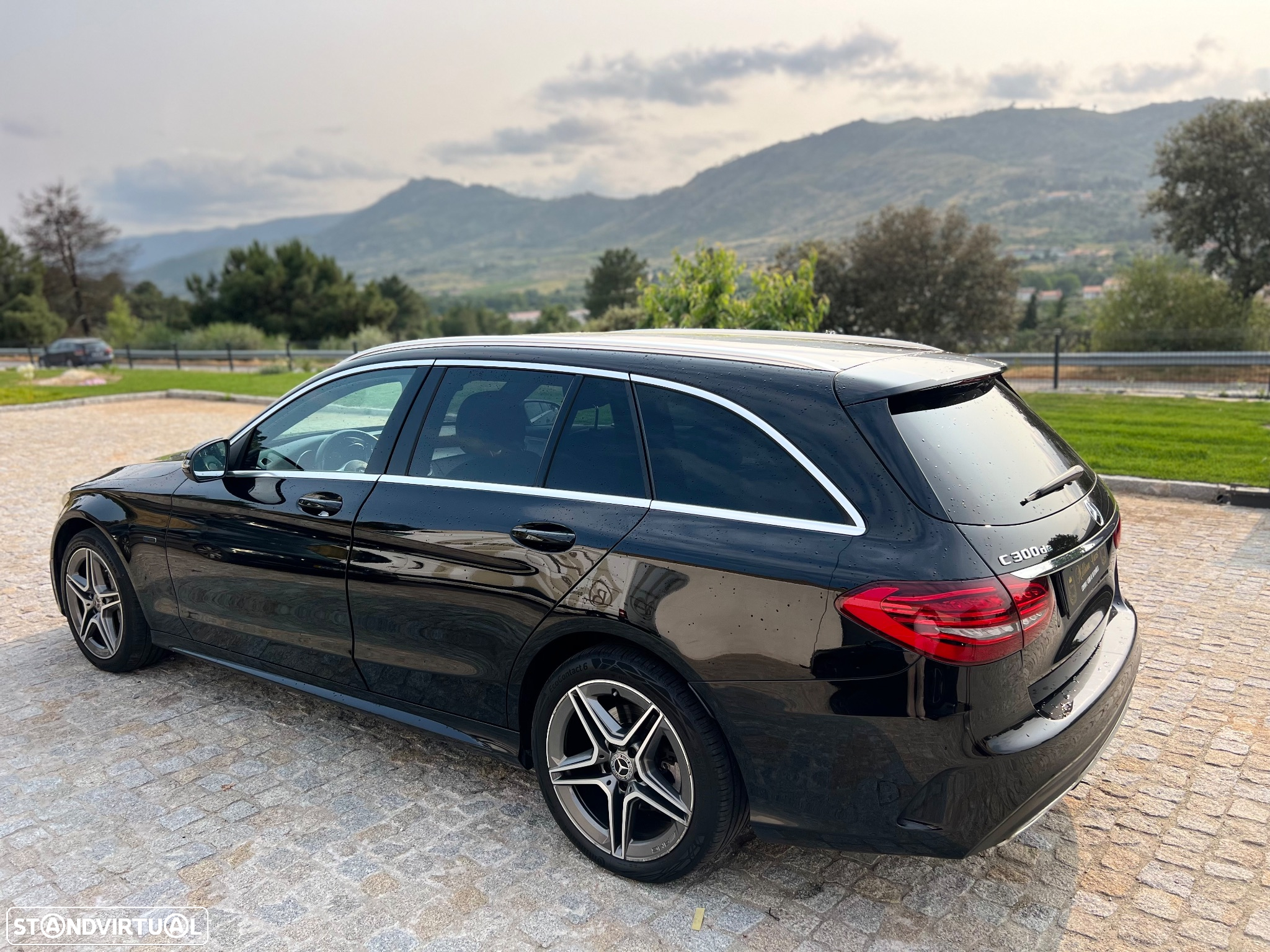 Mercedes-Benz C 300 de AMG Line - 4