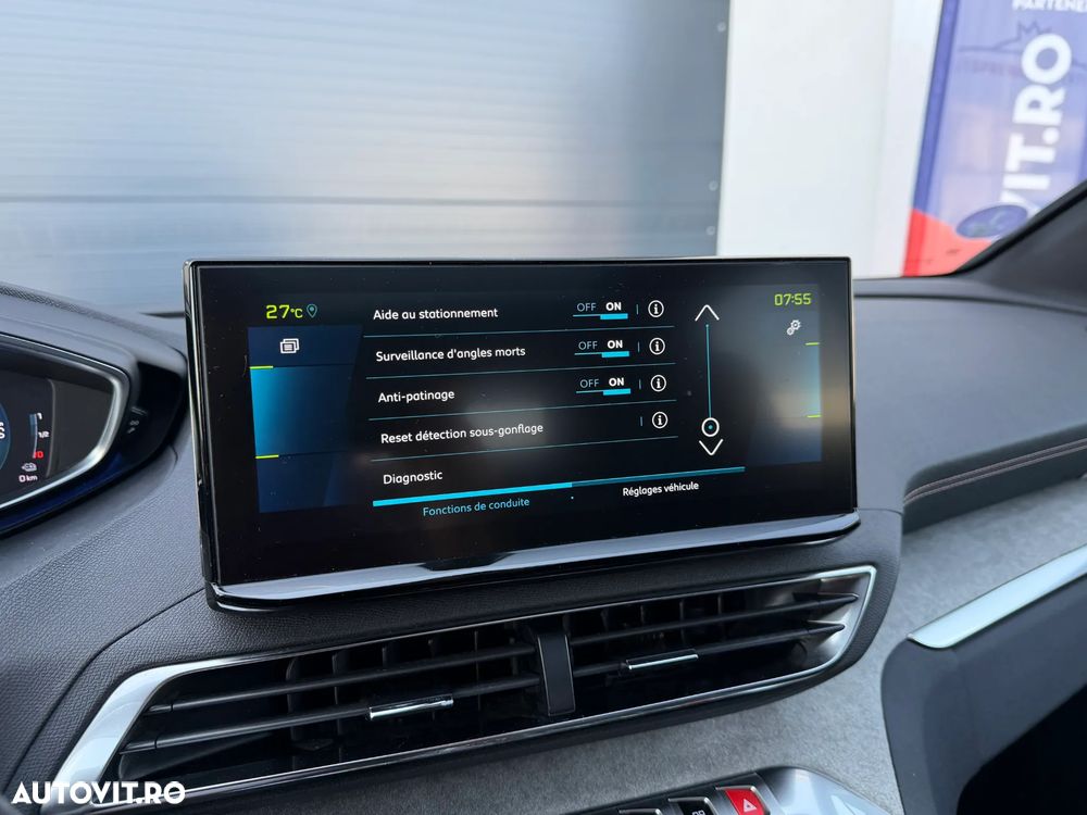 Peugeot 3008 PHEV 300 EAT8 4X4 GT - 33