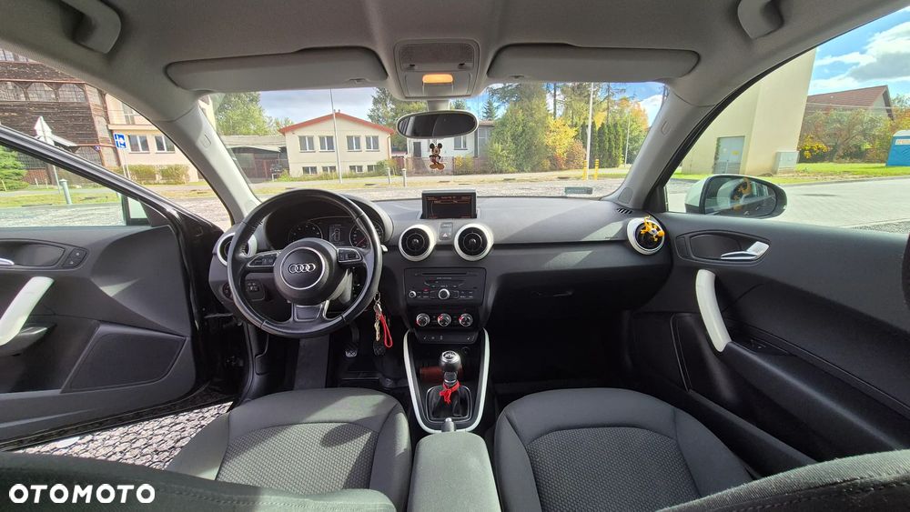 Audi A1 3-drzwiowe 1.2 TFSI Ambition - 22