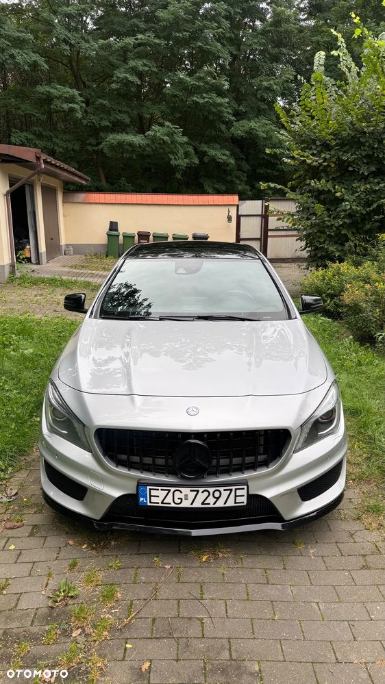 Mercedes-Benz CLA 220 d 7G-DCT AMG Line - 8