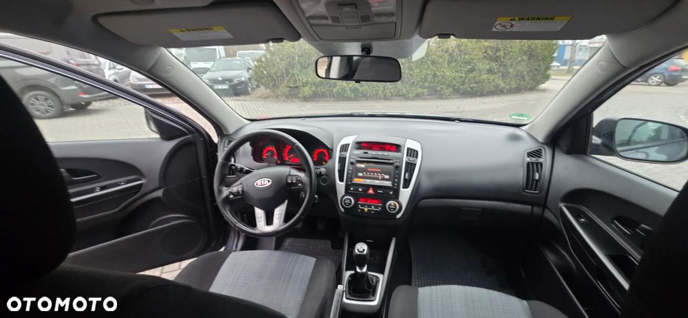 Kia Ceed 1.4 Optimum - 32