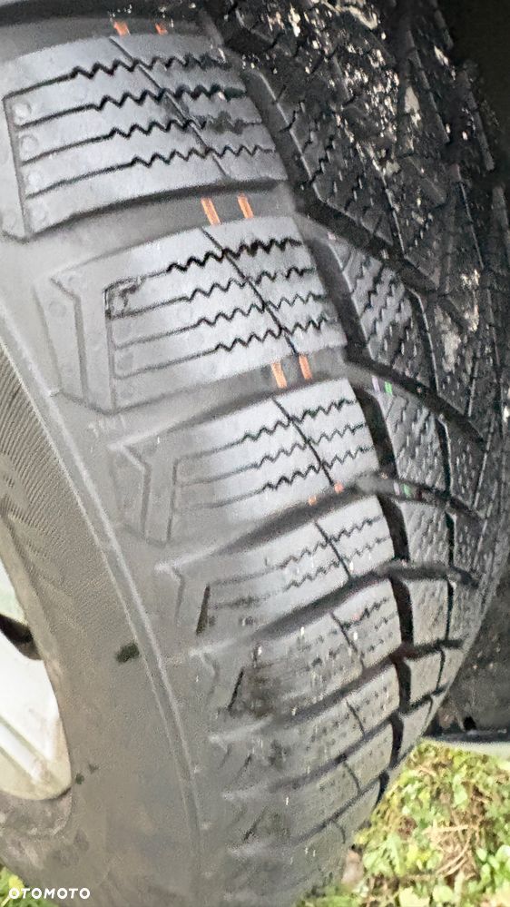 Ford S-Max 2.0 TDCi Ambiente - 14