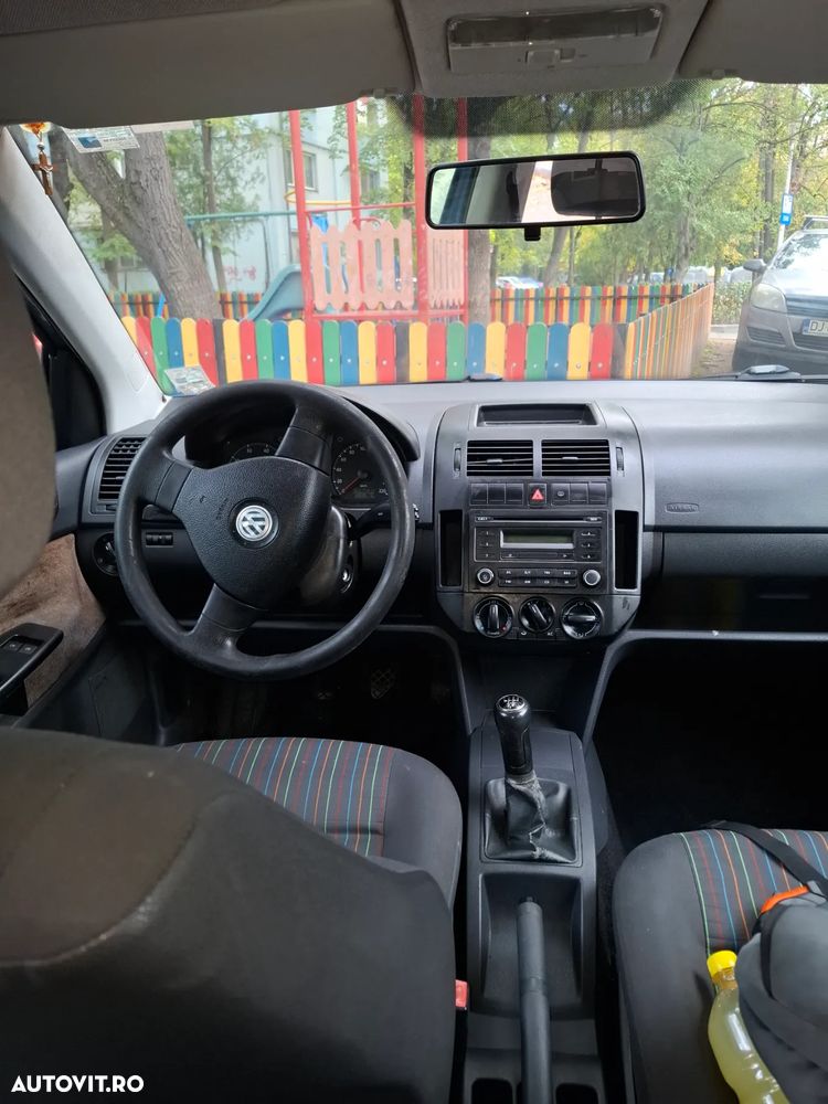 Volkswagen Polo 1.2 Happy - 10