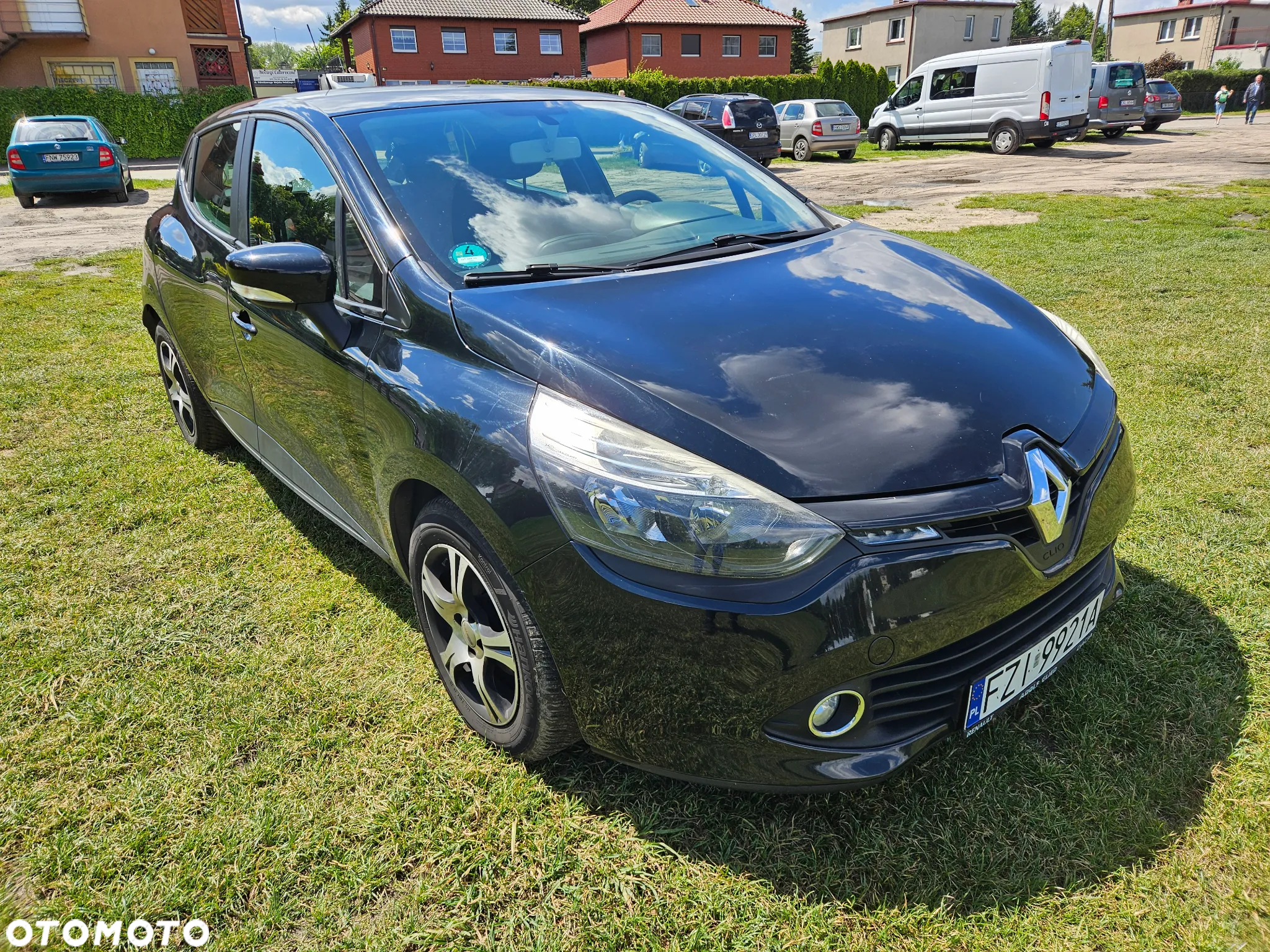 Renault Clio - 2