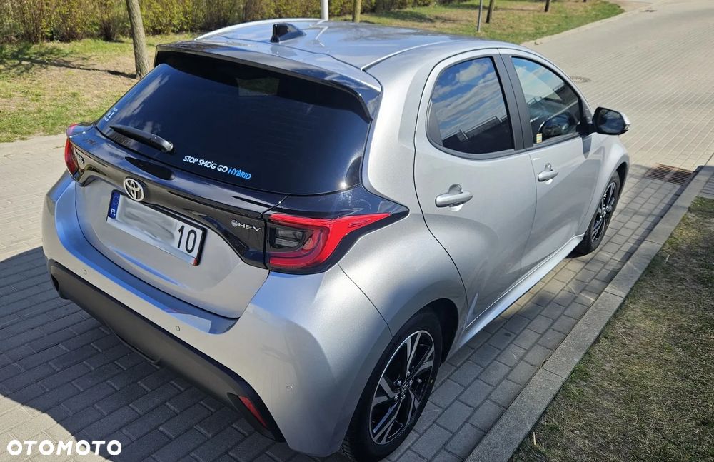 Toyota Yaris Hybrid 1.5 Style - 8
