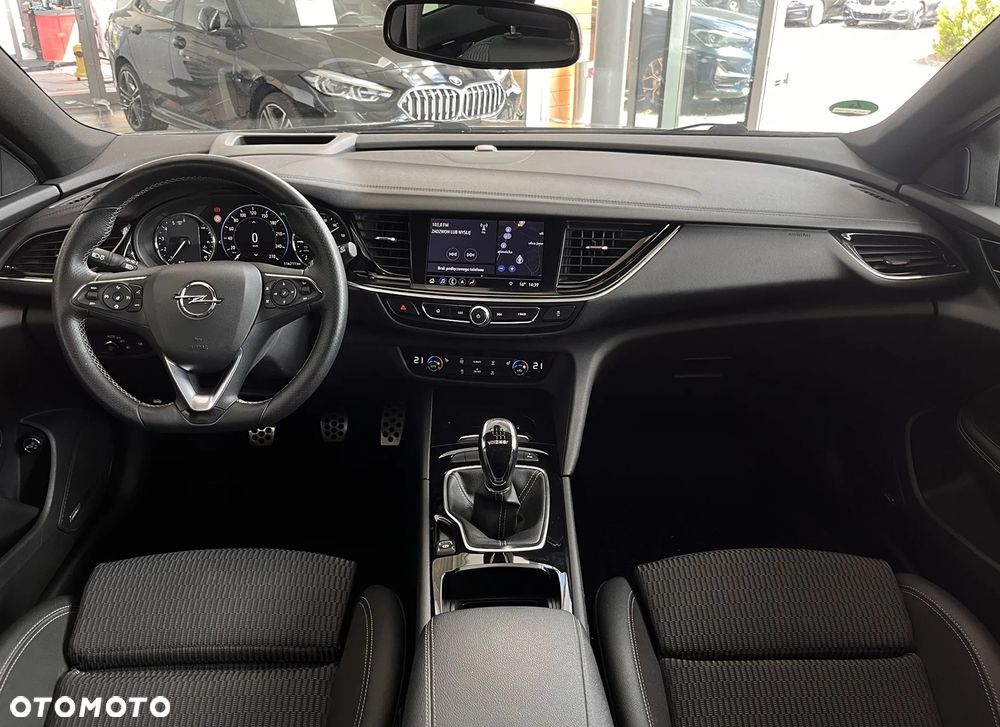 Opel Insignia 2.0 CDTI Exclusive S&S - 10
