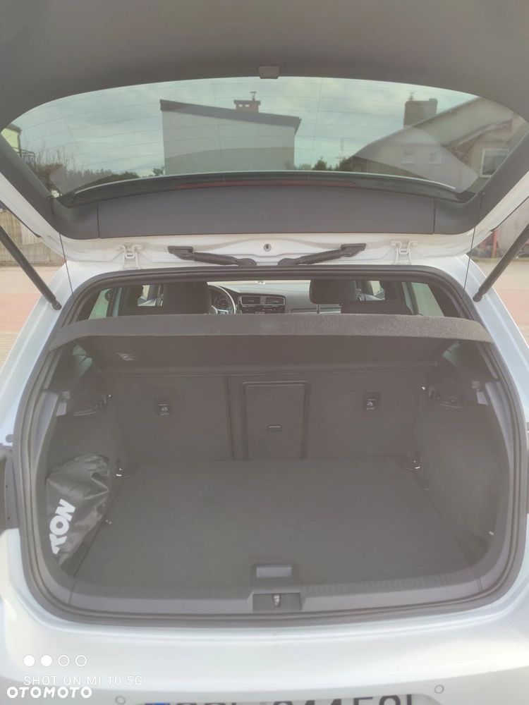 Volkswagen Golf GTI (BlueMotion Technology) - 6