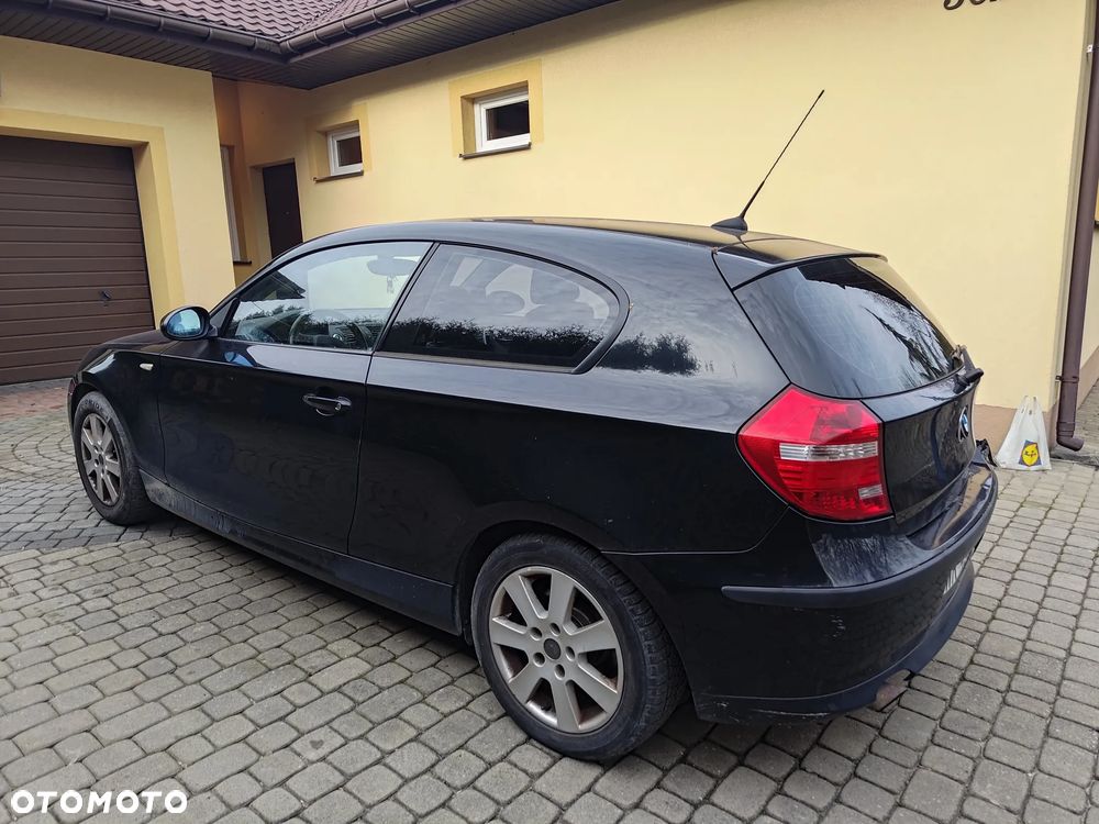 BMW Seria 1 118i - 8