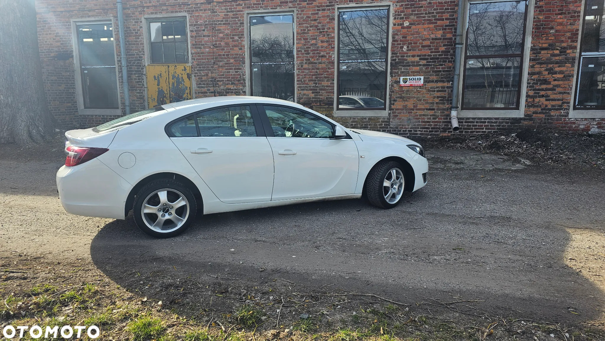 Opel Insignia - 8