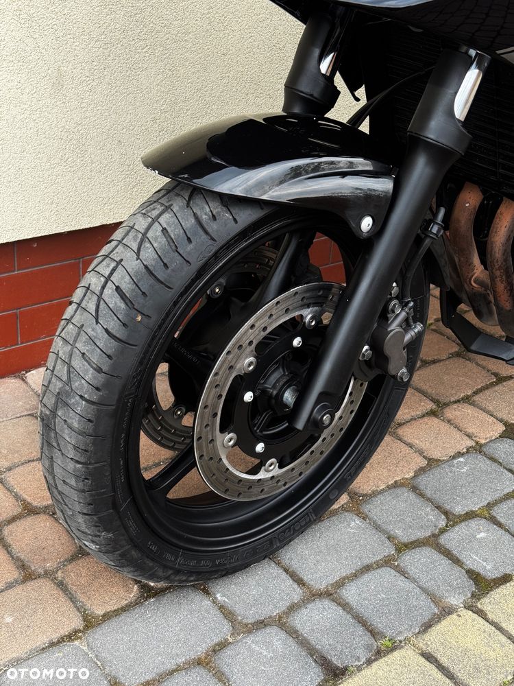 Yamaha XJ - 25
