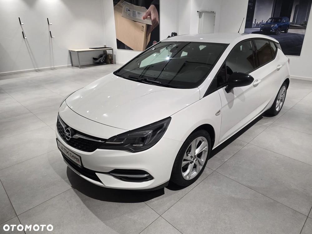 Opel Astra 1.2 T GS Line S&S - 15