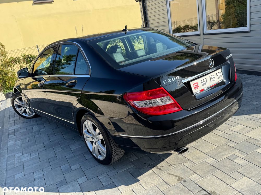 Mercedes-Benz Klasa C 200 T 7G-TRONIC Avantgarde Edition - 14