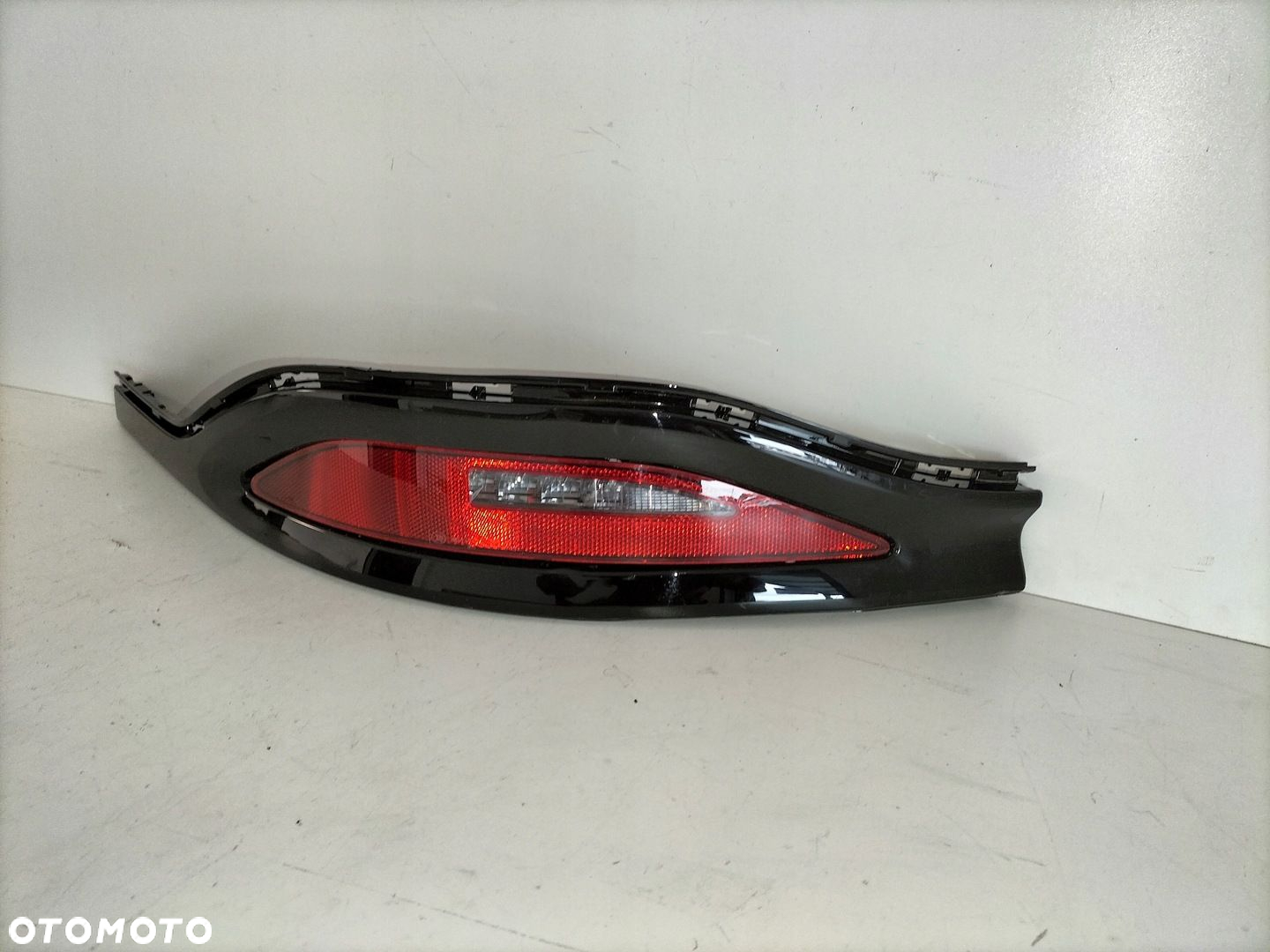 Lampa przeciwmgielna tylna tył prawa AUDI Q6 85H 24- LED - 2