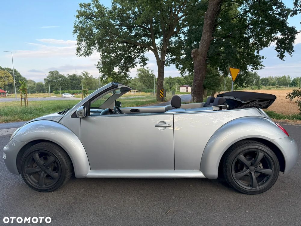 Volkswagen New Beetle - 4