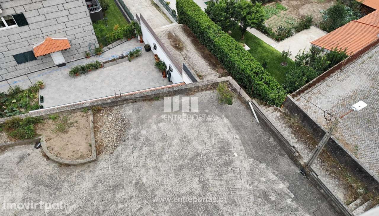 Venda Moradia V3, Alpendurada, Marco de Canaveses - Grande imagem: 4/37