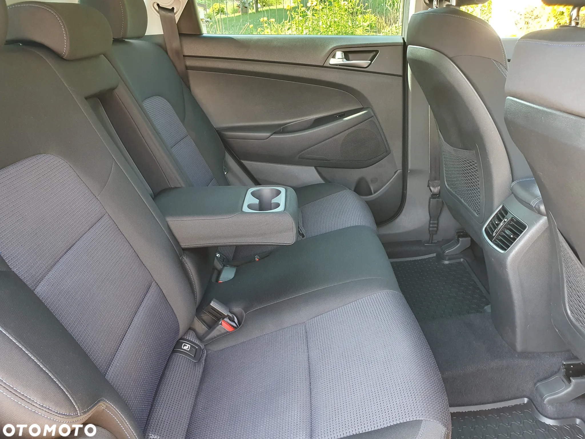 Hyundai Tucson 1.7 CRDI BlueDrive Comfort 2WD - 19