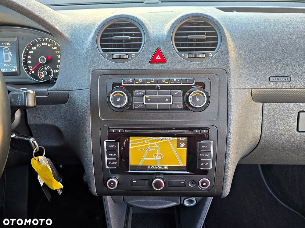 Volkswagen Caddy 1.2 (7-Si.) Edition 30 - 32