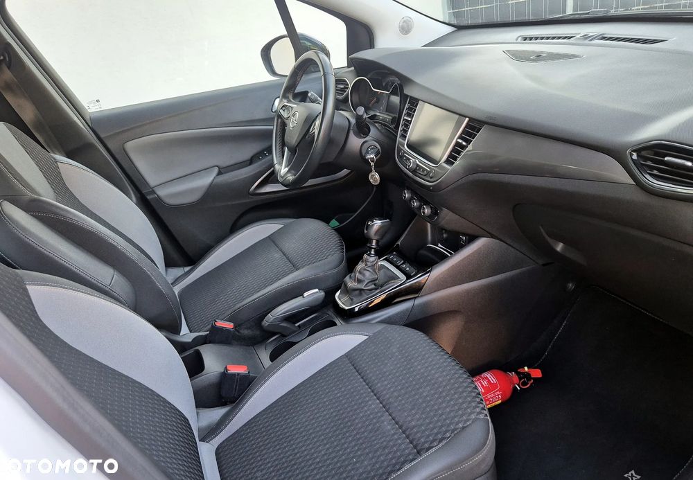 Opel Crossland X 1.2 T Elite S&S - 10