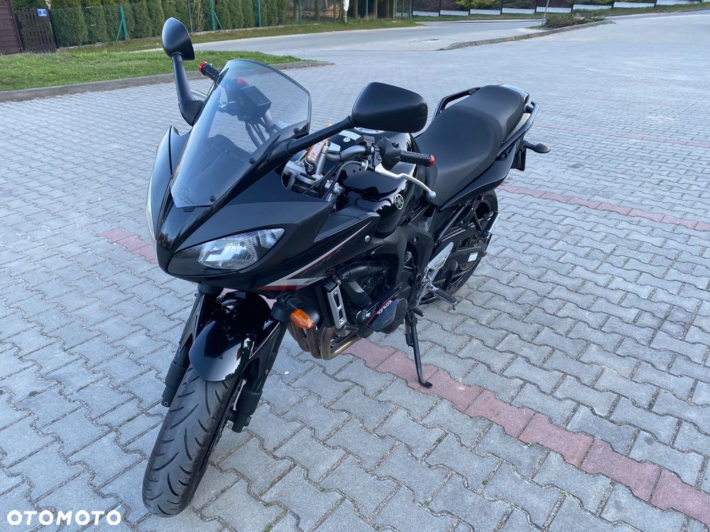 Yamaha FZ6 - 2