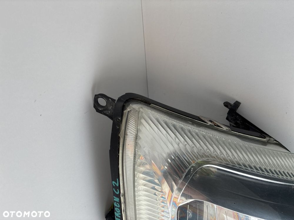 Citroen C2 LAMPA PRZÓD PRZEDNIA LEWA  EUROPA - 5
