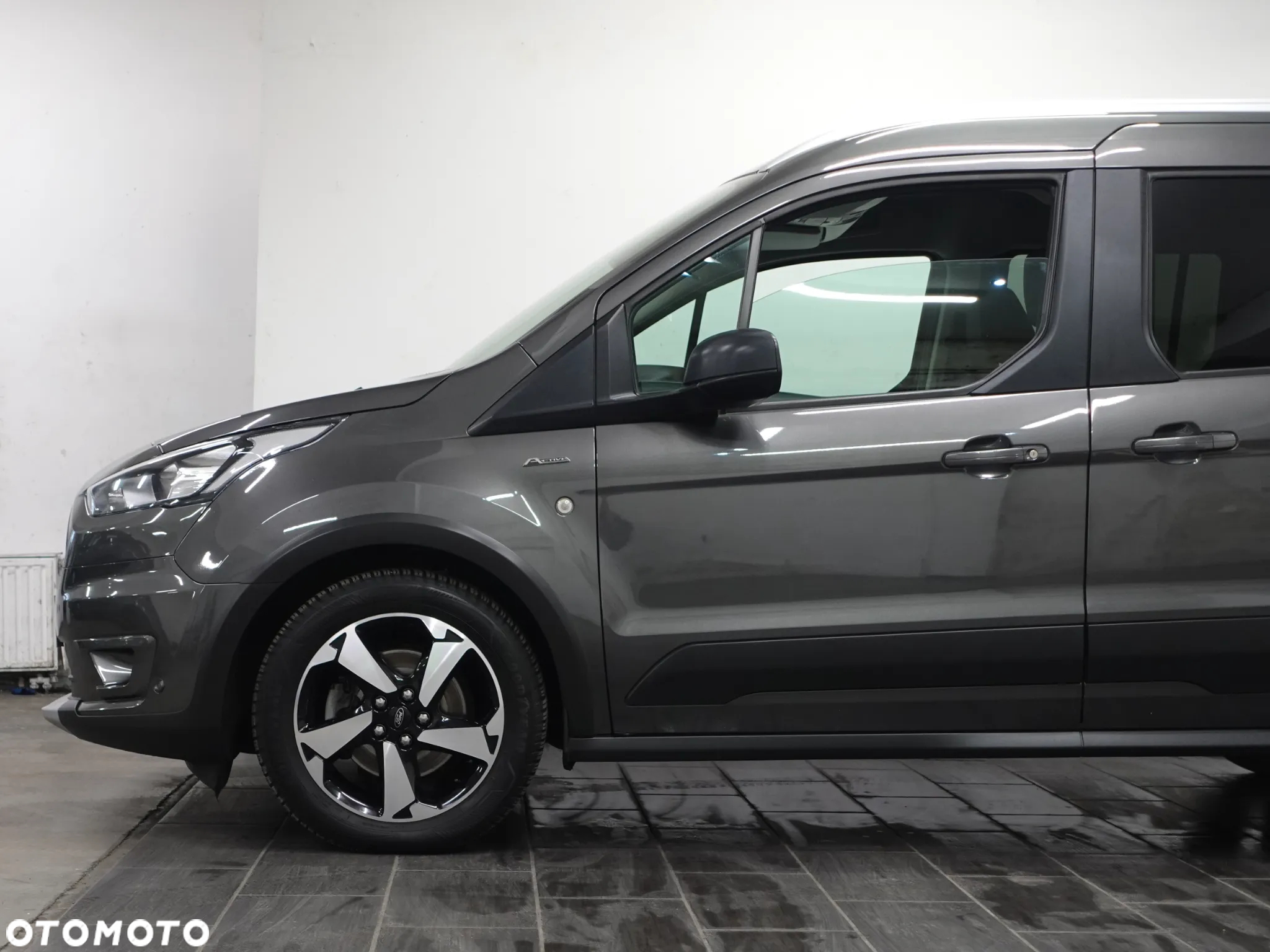 Ford Tourneo Connect 1.5 EcoBlue Start-Stop Active - 18