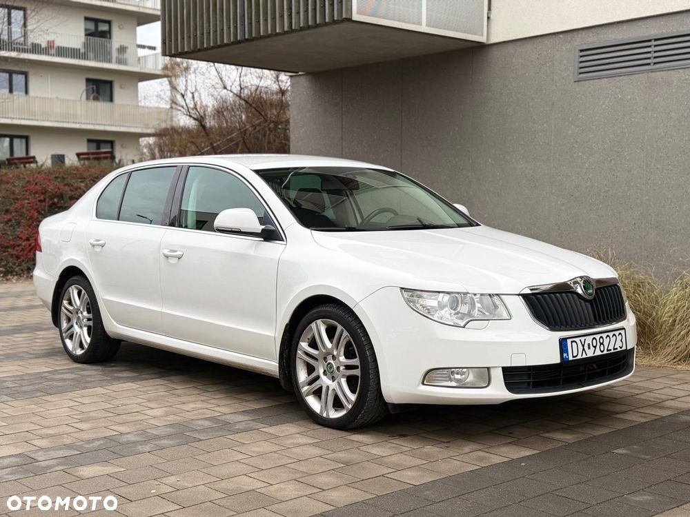 Skoda Superb - 17