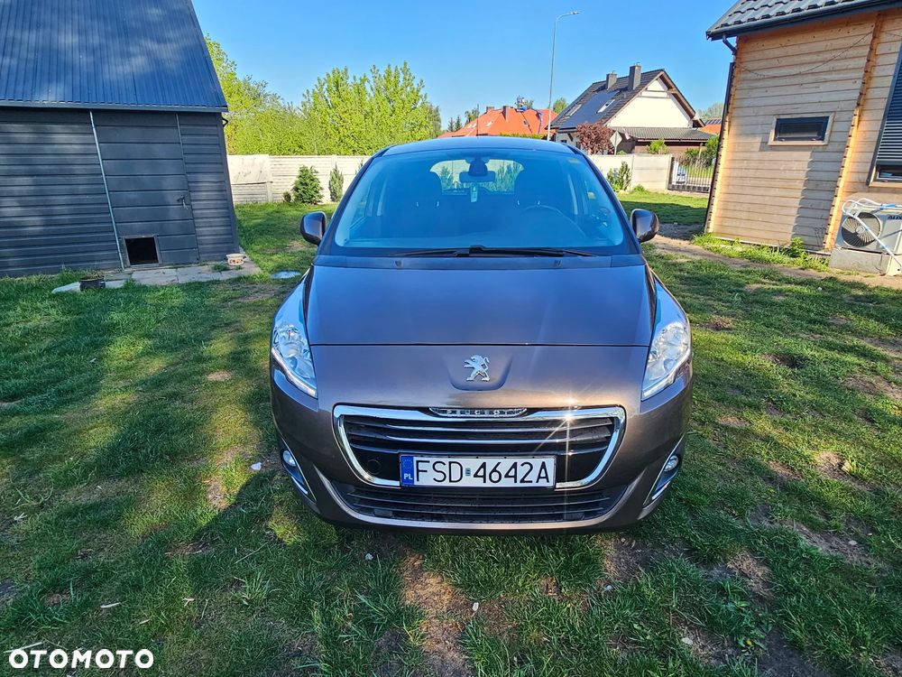 Peugeot 5008 120 VTi Premium - 3