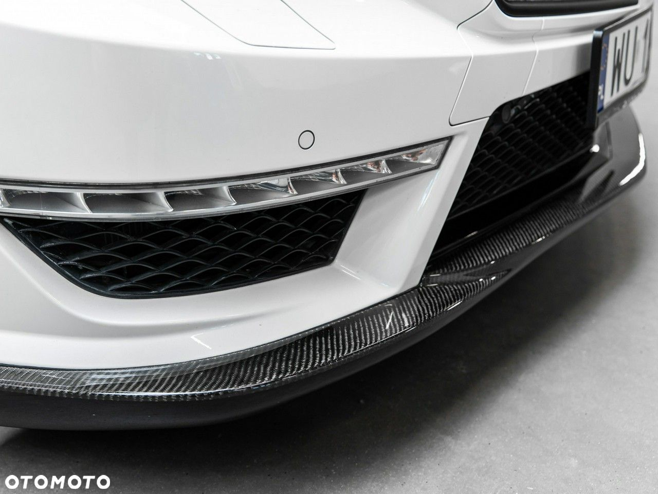 Mercedes-Benz CLS - 22