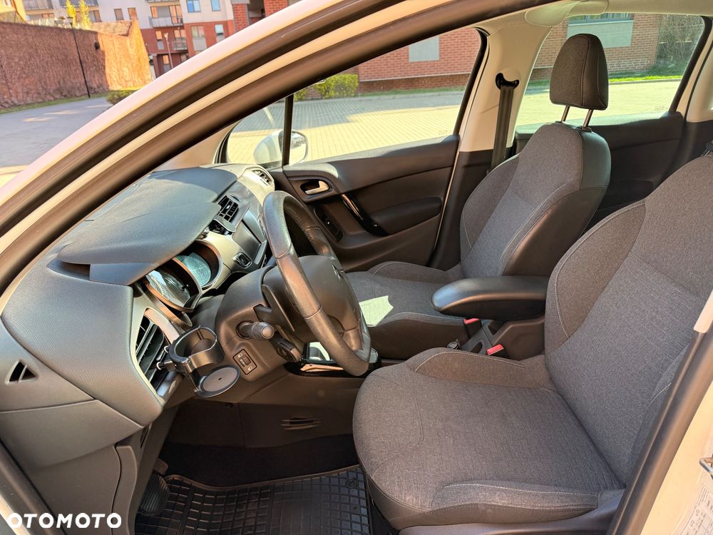 Citroën C3 1.2 e-VTi Exclusive ETG - 11