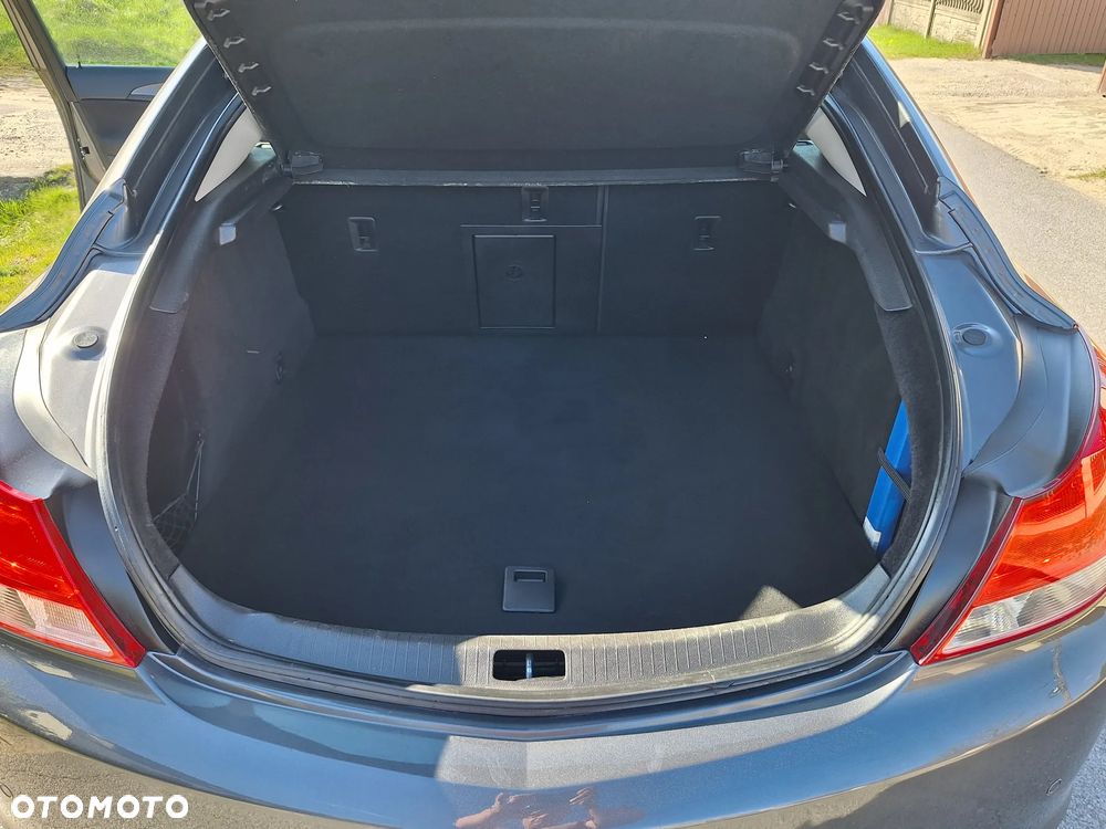 Opel Insignia - 27